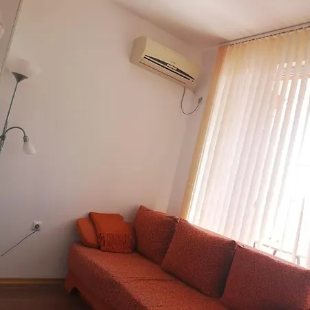 Sunny Day 6 - 1 Bed With A Balcony Apartment Tunkovo